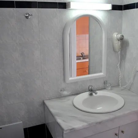 Apartment Silvia *