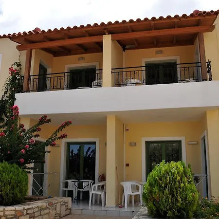 Silvia * Hersonissos (Crete)